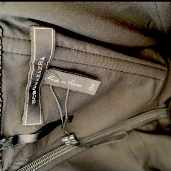 BCBGMAXAZRIA Off Shoulder Dress Sz 2 - Picture 4 of 5